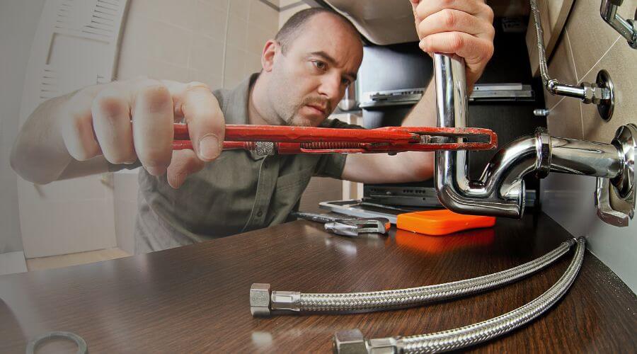 Expert burst pipe repair services in Depue, IL